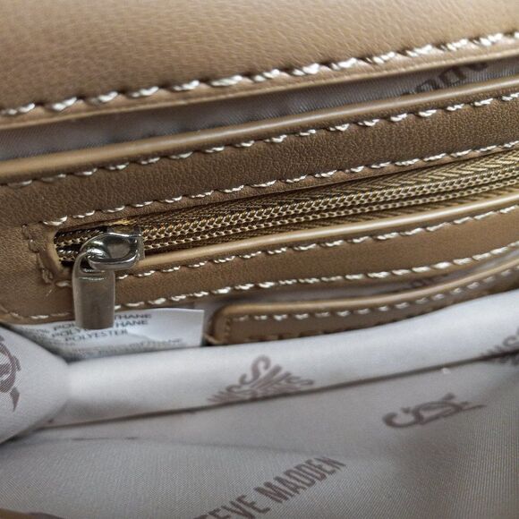 NWT Steve Madden Camel Crossbody Granny Chic Special Event Wedding Prom - Picture 3 of 8
